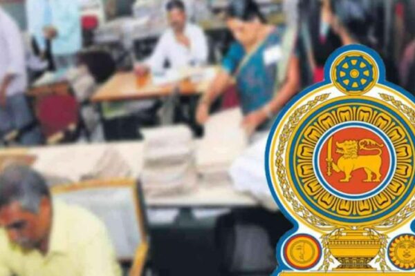 அரச ஊழியர்களின் சம்பளத்தை அதிகரிக்கவேண்டும் – வஜிர அபேவர்தன