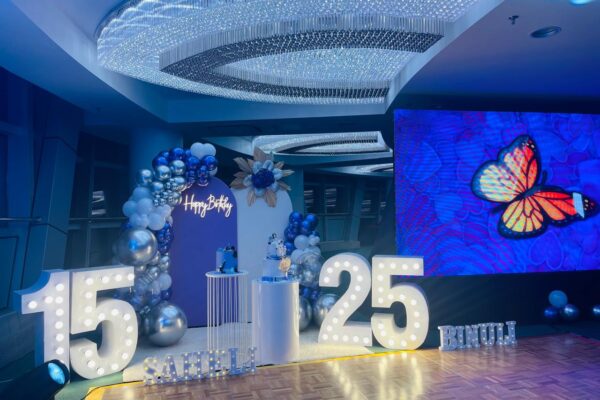 Cosmic by Citrus, Where Colombo Celebrates in the Sky